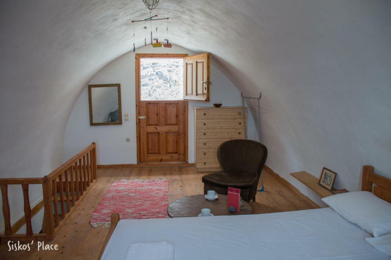 Siskosplace Koloumpos Экстерьер фото